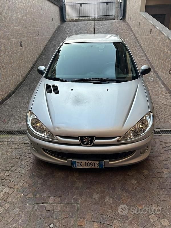 Usata Peugeot 206 75 CV (55 kW) 2007 Grigio Berlina