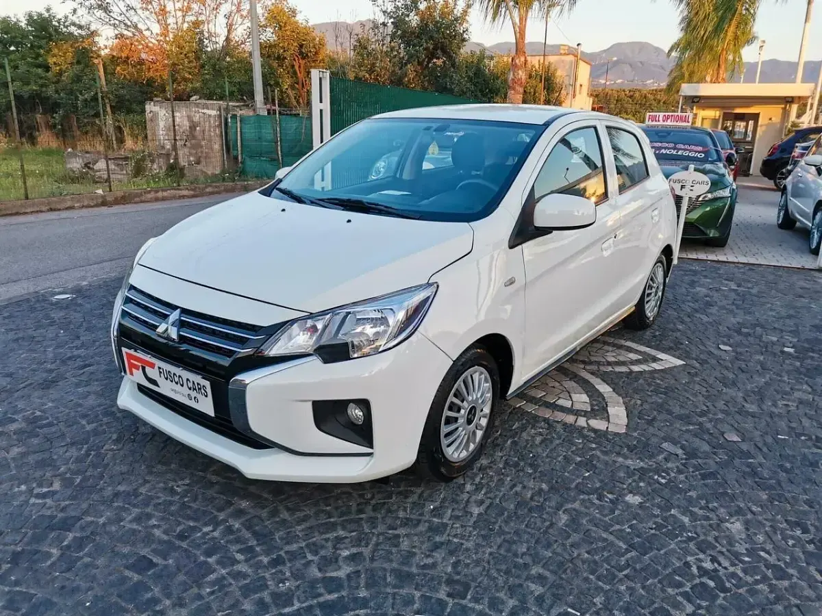 Usata Mitsubishi Space Star Intense 71 CV (52 kW) 2021 Bianco Utilitaria