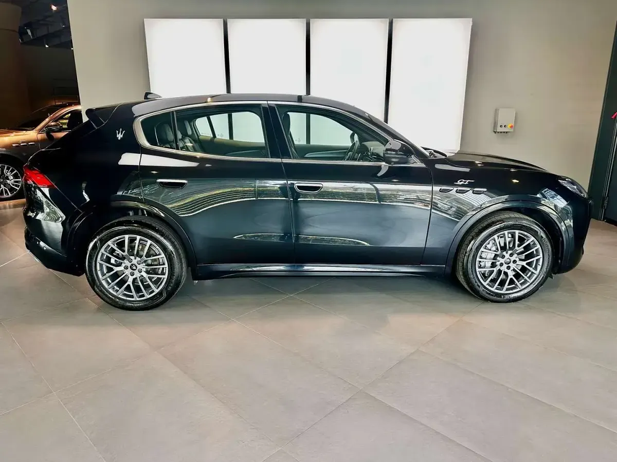 Usata Maserati Grecale GT 330 CV (242 kW) 2023 Nero tempesta SUV