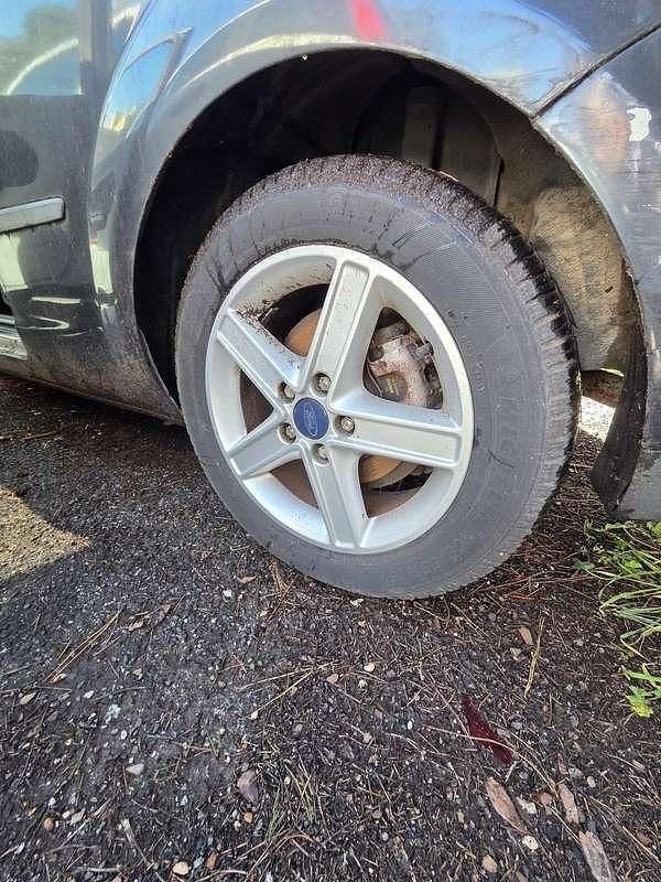 Usata Ford Focus 90 CV (66 kW) 2006 Berlina