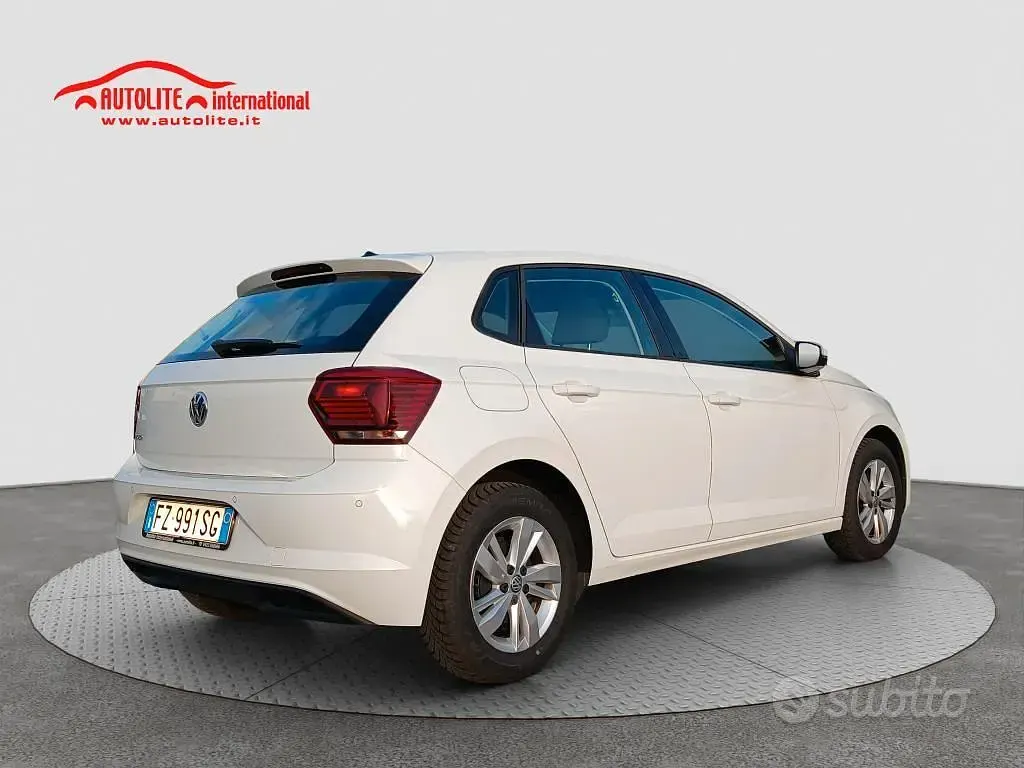 Usata VW Polo Comfortline 95 CV (69 kW) 2019 Bianco Utilitaria
