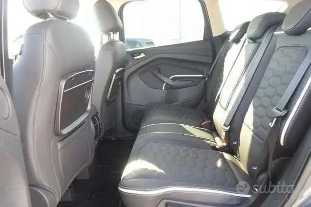 Usata Ford Kuga Vignale 150 CV (110 kW) 2018 SUV