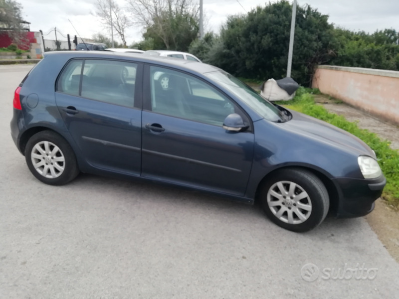 Venduto VW Golf V Golf 1.9 TDI 5p. 5m. - auto usate in vendita