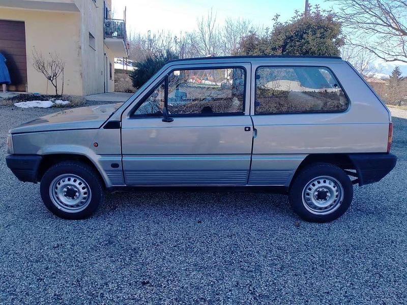 Usata Fiat Panda 30 CV (22 kW) 1984 Utilitaria