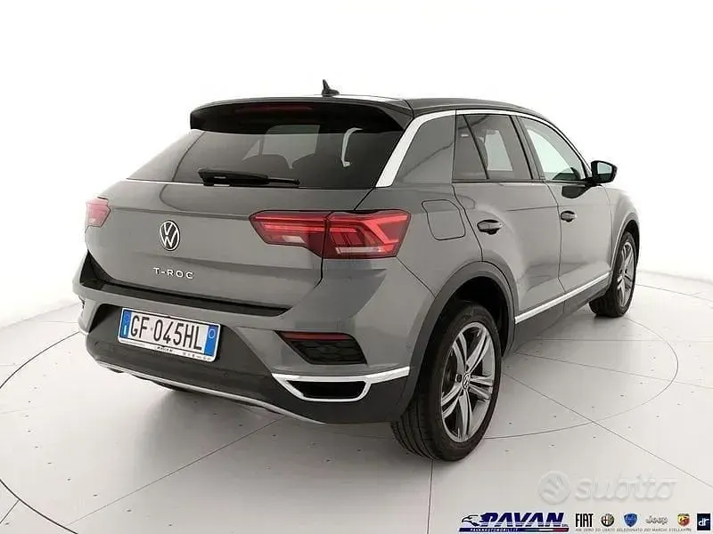 Usata VW T-Roc Advance 150 CV (110 kW) 2021 Grigio SUV