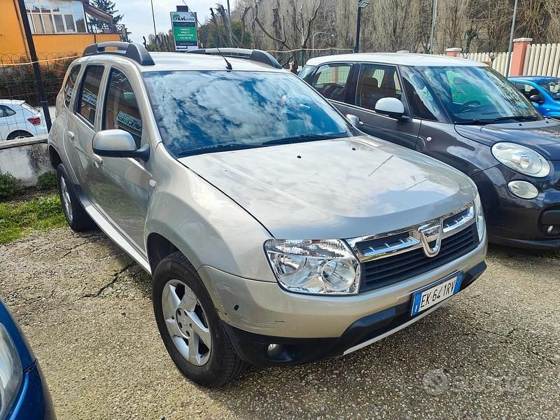 Usata Dacia Duster Ambiance 110 CV (80 kW) 2011 Grigio SUV