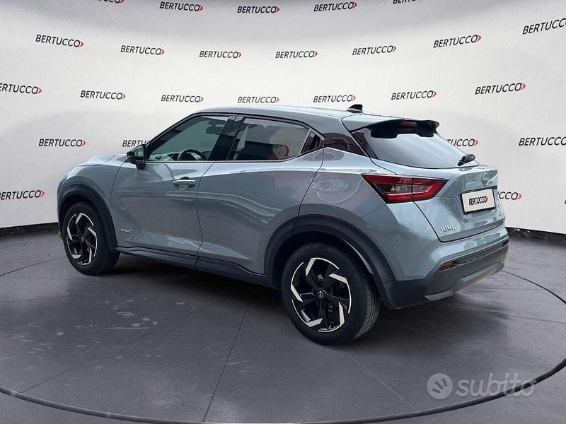 Usata Nissan Juke N-Connecta 143 CV (105 kW) 2023 Grigio SUV