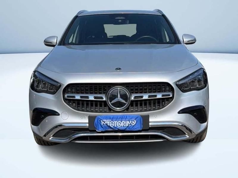 Usata Mercedes GLA180 Advanced Plus 116 CV (85 kW) 2023 Argento SUV