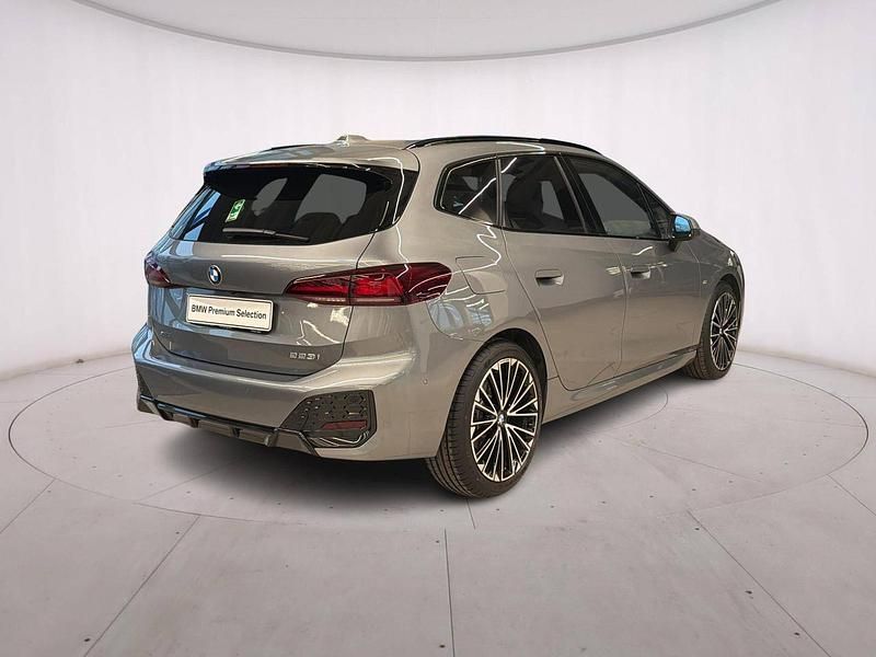 Usata BMW 223 Active Tourer Shadowline 204 CV (150 kW) 2023 Grigio Monovolume