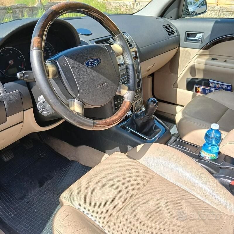 Usata Ford Mondeo 2005 Nero Berlina