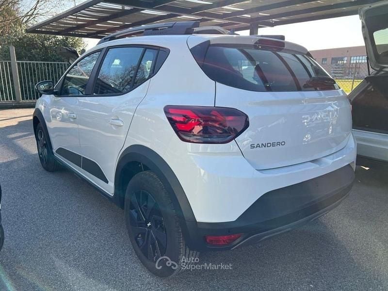 Nuova Dacia Sandero Expression 101 CV (74 kW) 2025 Bianco Berlina