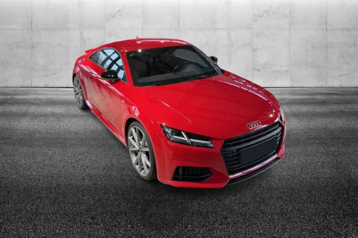 Usata Audi TT S-Line 179 CV (131 kW) 2018 Rosso Coupé