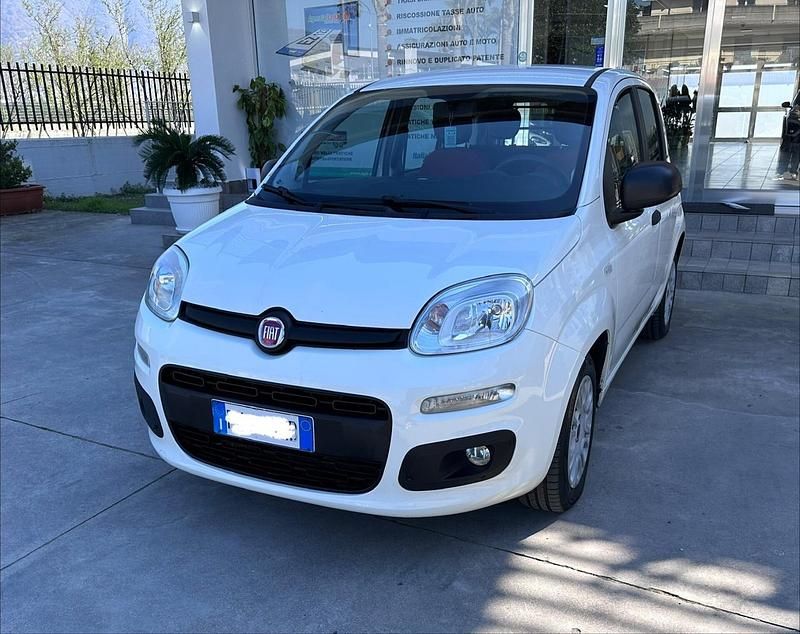 Usata Fiat Panda Easy 80 CV (58 kW) 2018 Bianco Utilitaria