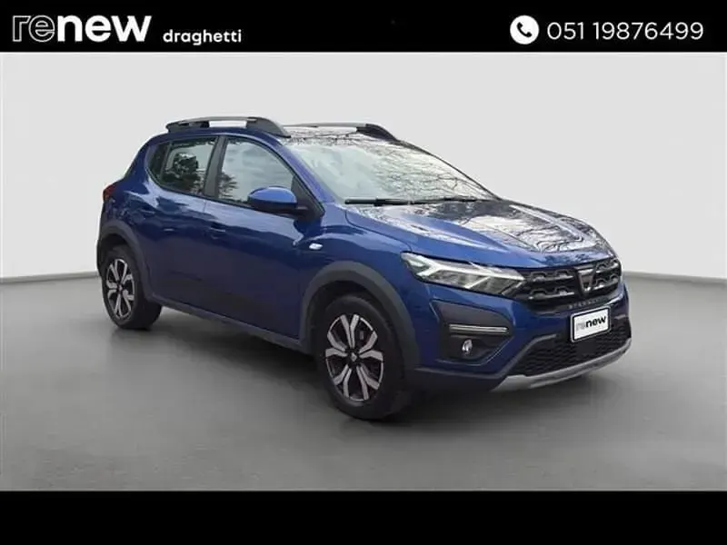 Usata Dacia Sandero Comfort 100 CV (73 kW) 2023 Blu scuro Utilitaria