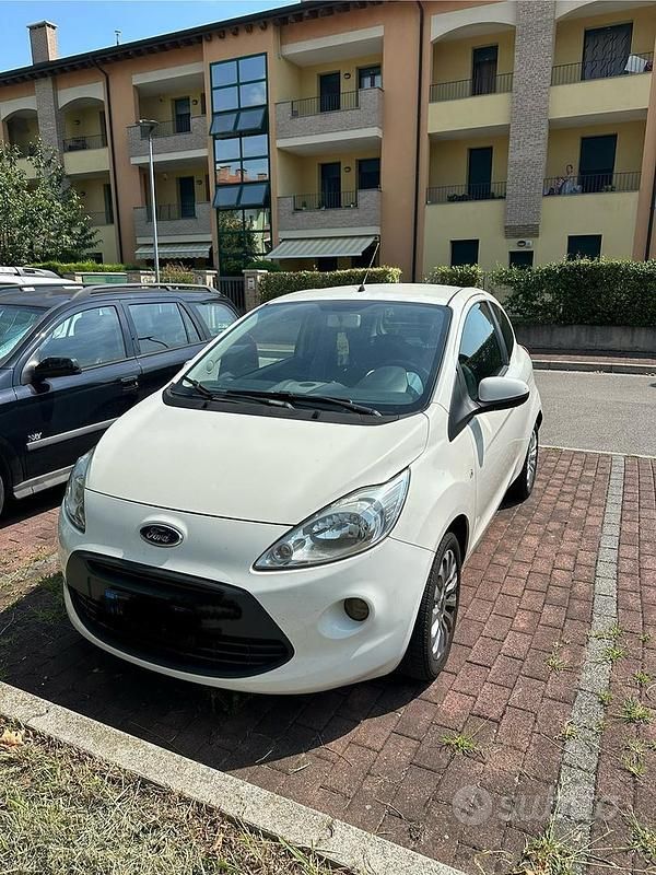 Bianco Usata 2011 Ford Ka Due volumi | 3000 € (Super prezzo) - Immagine 1/4