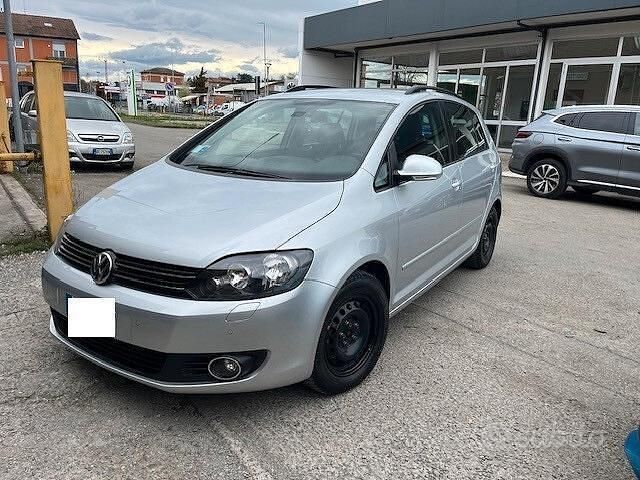 Usata VW Golf VI Trendline 105 CV (77 kW) 2010 Grigio Utilitaria