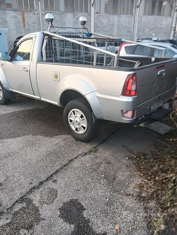 Usata Tata Xenon 140 CV (102 kW) 2009 Grigio Pick-up