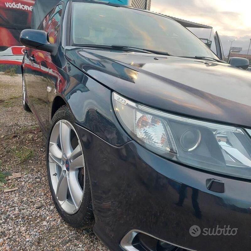 Usata Saab 9-3 Linear 180 CV (132 kW) 2011 Blu Berlina