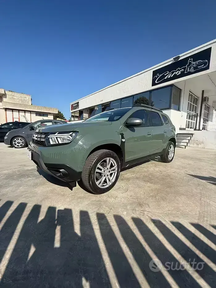 Usata Dacia Duster Journey 116 CV (85 kW) 2023 Grigio SUV