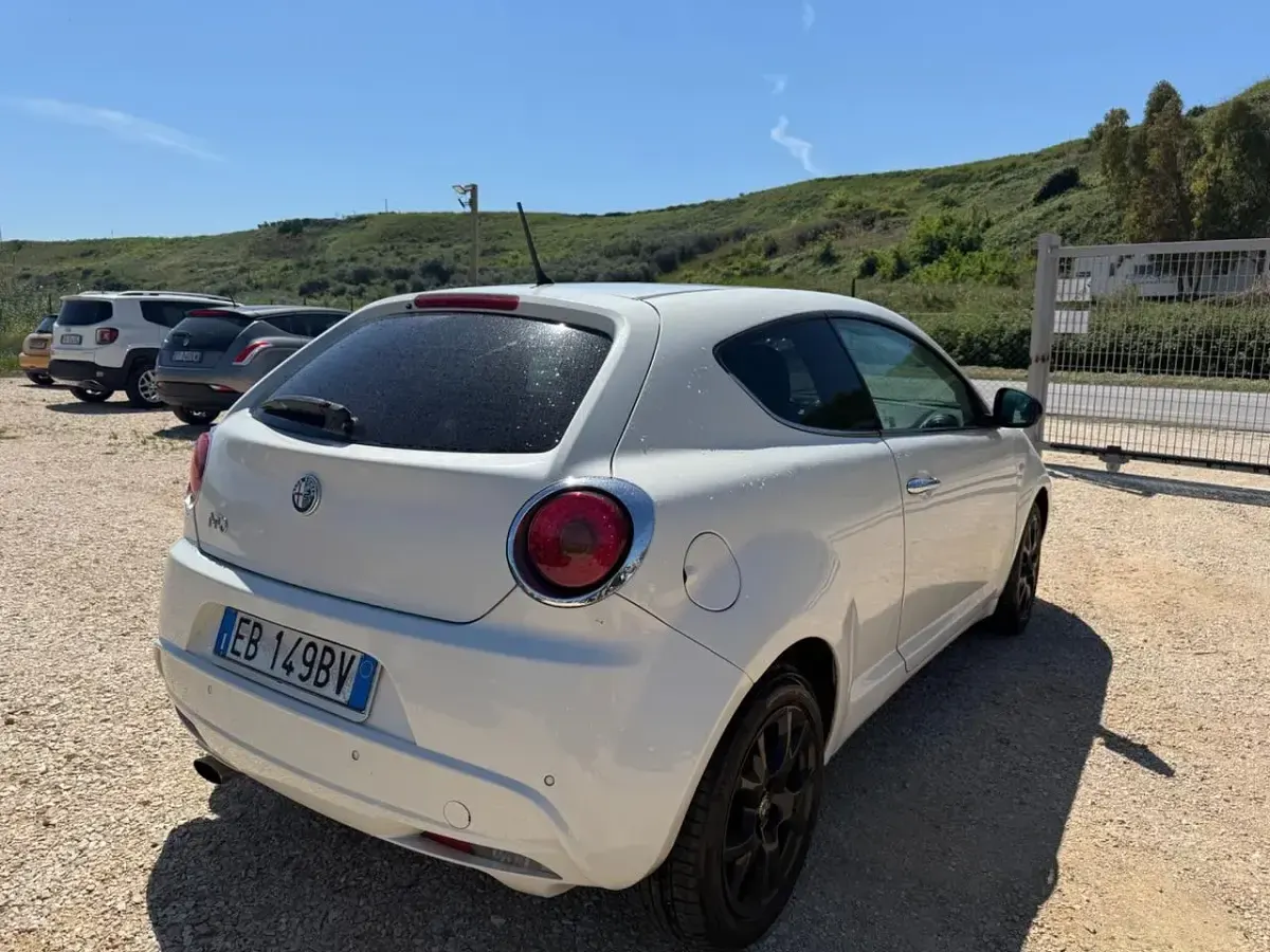 Usata Alfa Romeo MiTo 95 CV (69 kW) 2010 Bianco Utilitaria