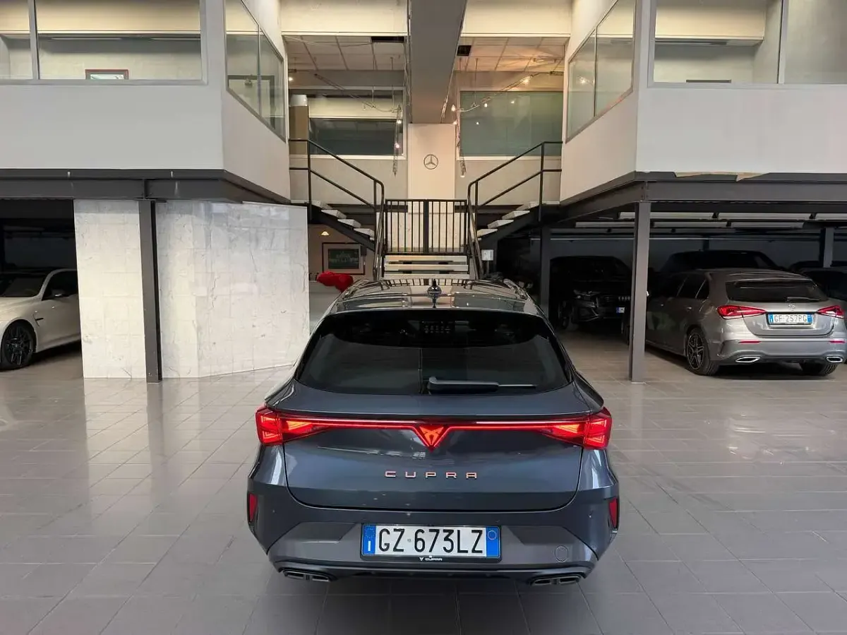Usata Cupra Leon 150 CV (110 kW) 2025 Other Station wagon