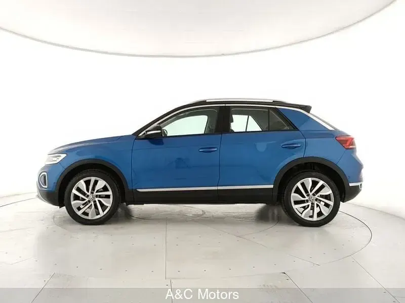 Usata VW T-Roc Style 110 CV (80 kW) 2022 Nero SUV