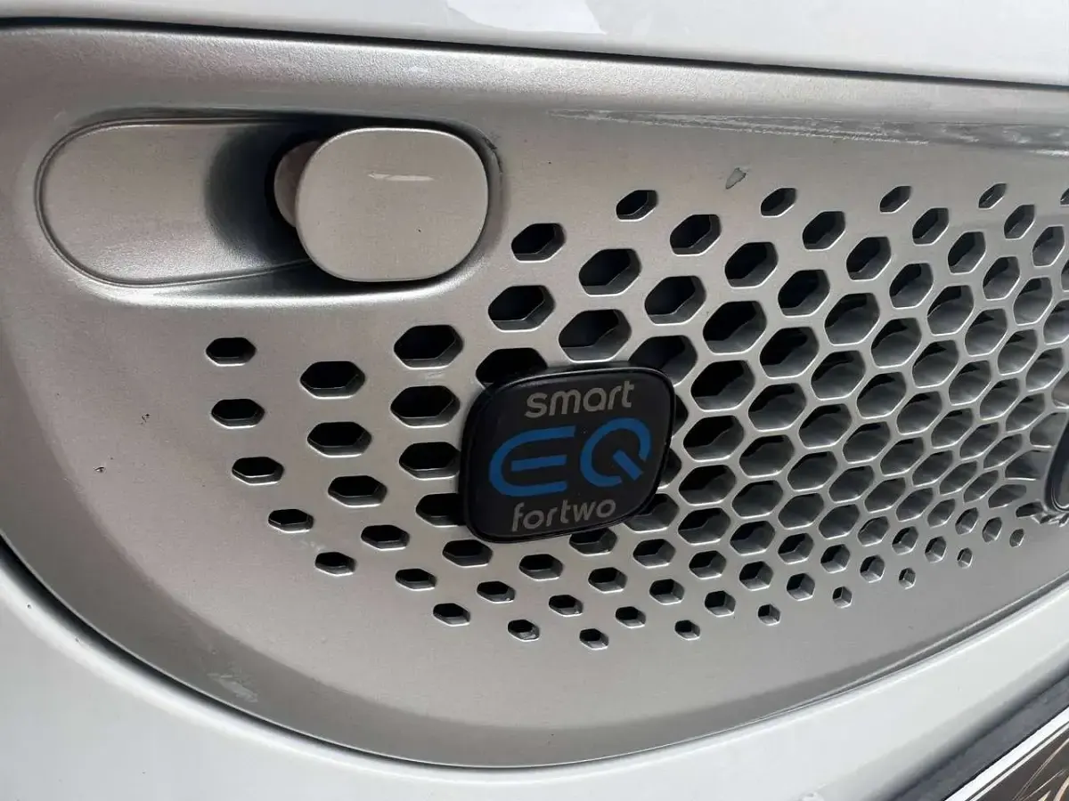 Usata Smart ForTwo Electric Drive Prime 41 kW (56 CV) 2019 Bianco Utilitaria