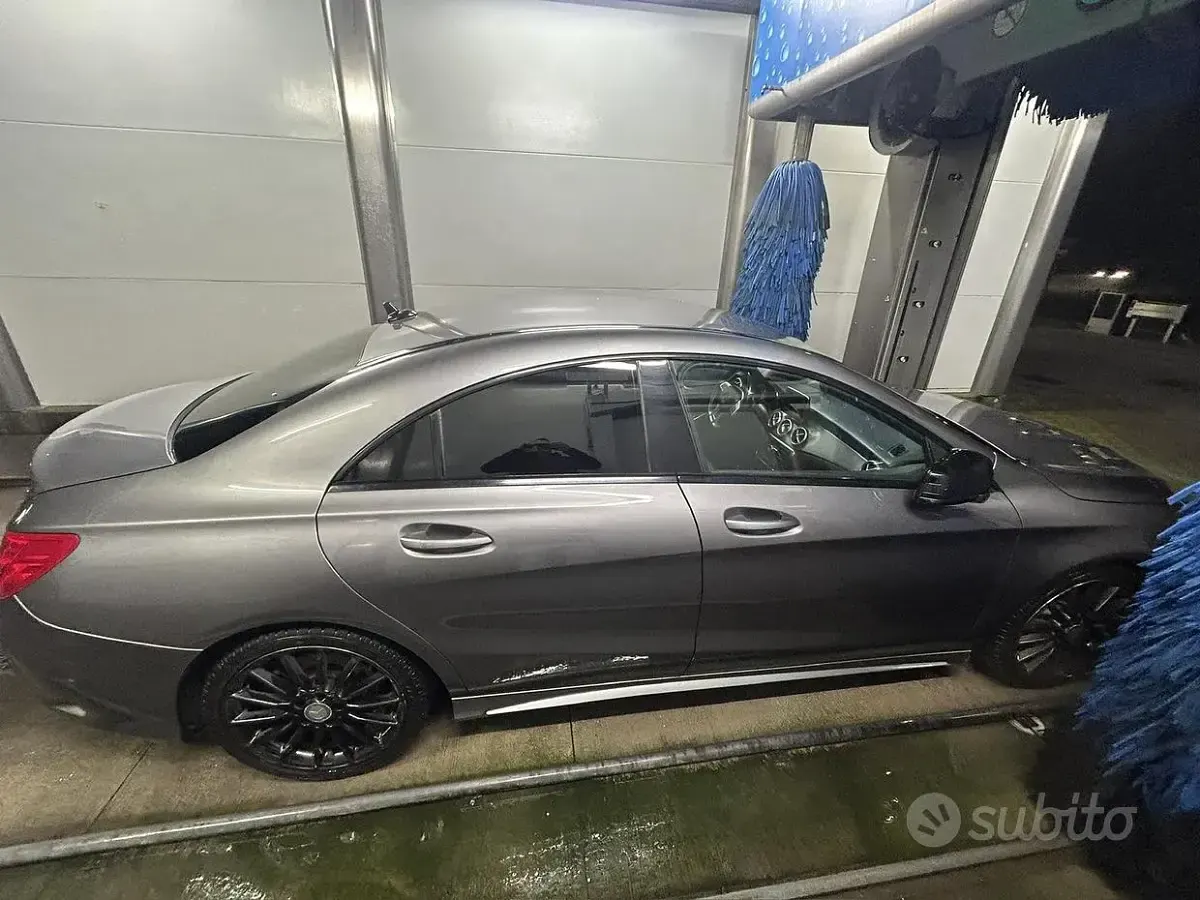 Usata Mercedes CLA220 177 CV (130 kW) 2014 Grigio Berlina
