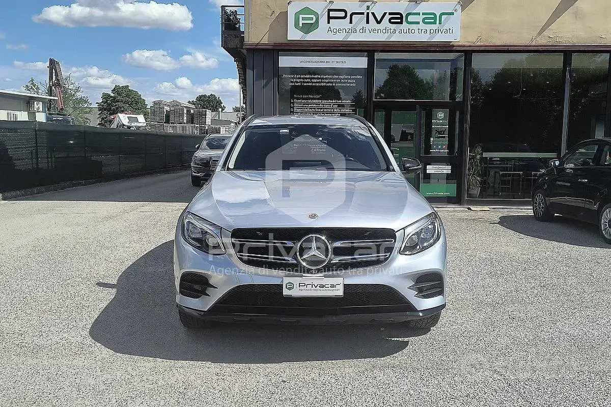 Usata Mercedes GLC250 Premium 204 CV (150 kW) 2017 Grigio SUV
