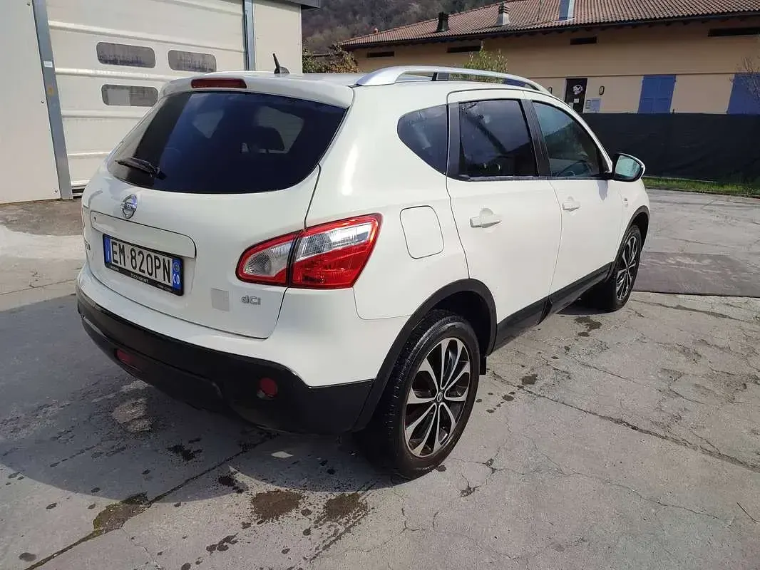 Usata Nissan Qashqai N-TEC 110 CV (80 kW) 2012 SUV