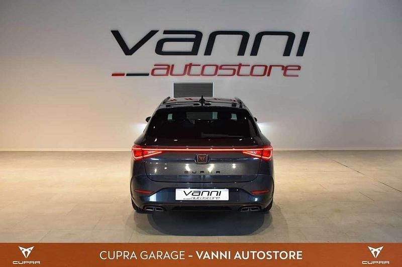 Usata Cupra Leon 150 CV (110 kW) 2024 Grigio Station wagon