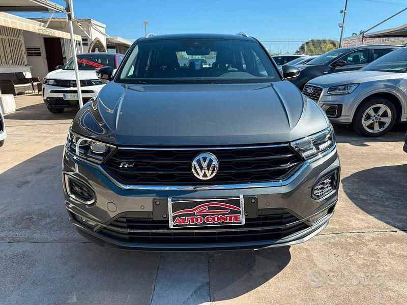 Usata VW T-Roc Style 116 CV (85 kW) 2019 Grigio SUV
