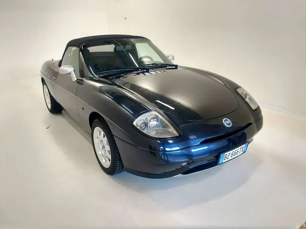 Usata Fiat Barchetta 131 CV (96 kW) 2002 Blu/azzurro Cabrio