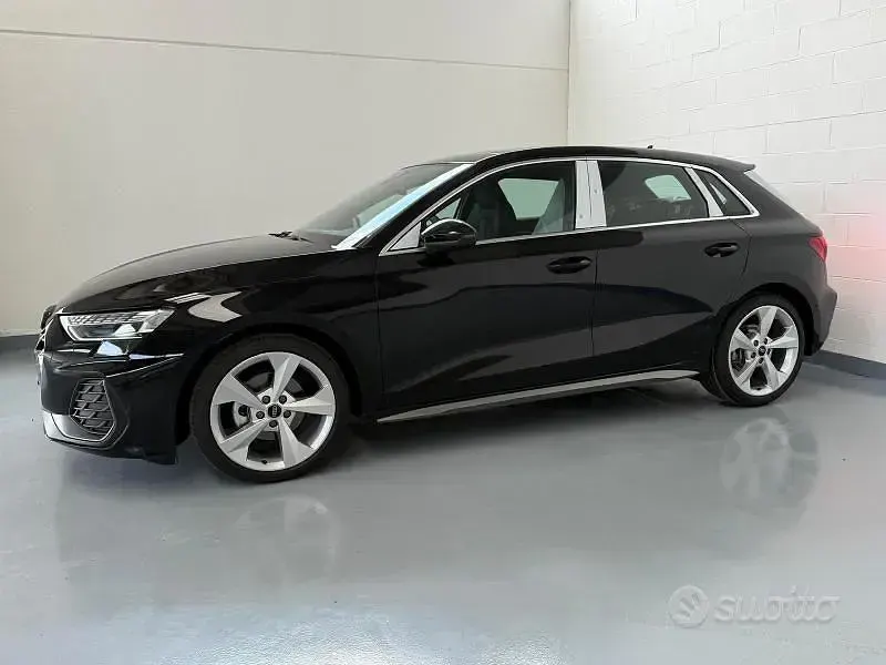 Usata Audi A3 S-Line 150 CV (110 kW) 2025 Nero Berlina