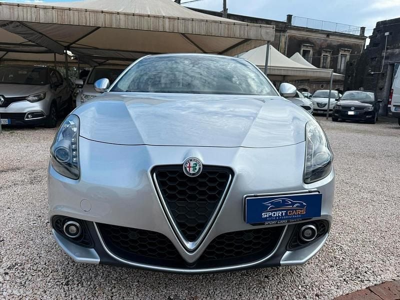 Usata Alfa Romeo Giulietta Super 120 CV (88 kW) 2019 Grigio Berlina