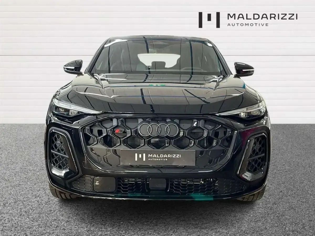 Nuova Audi SQ5 Sportback Sport 367 CV (269 kW) 2026 Nero mythos SUV