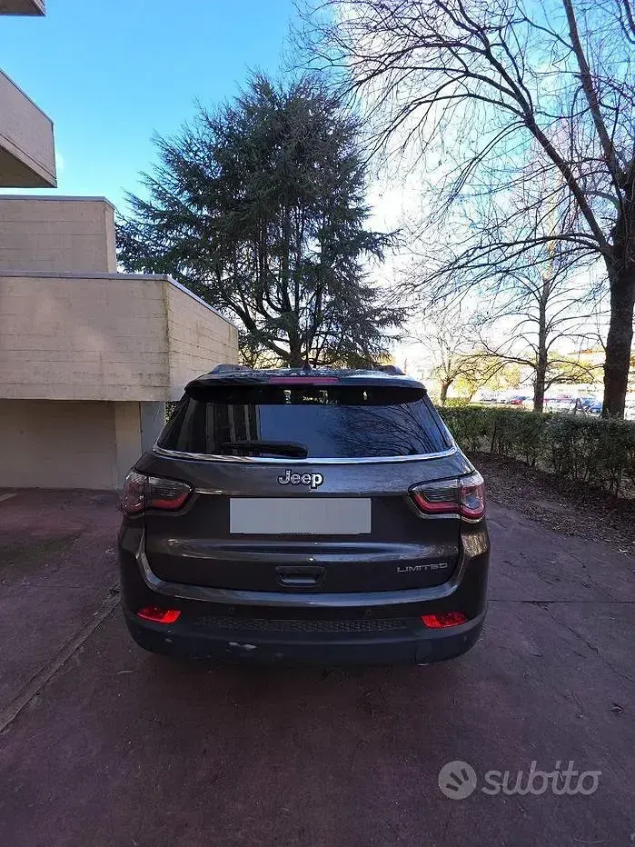 Usata Jeep Compass Limited 120 CV (88 kW) 2018 SUV