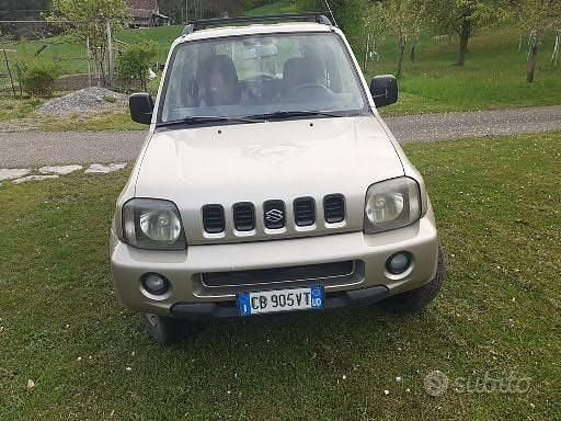 Usata Suzuki Jimny 82 CV (60 kW) 2002 SUV