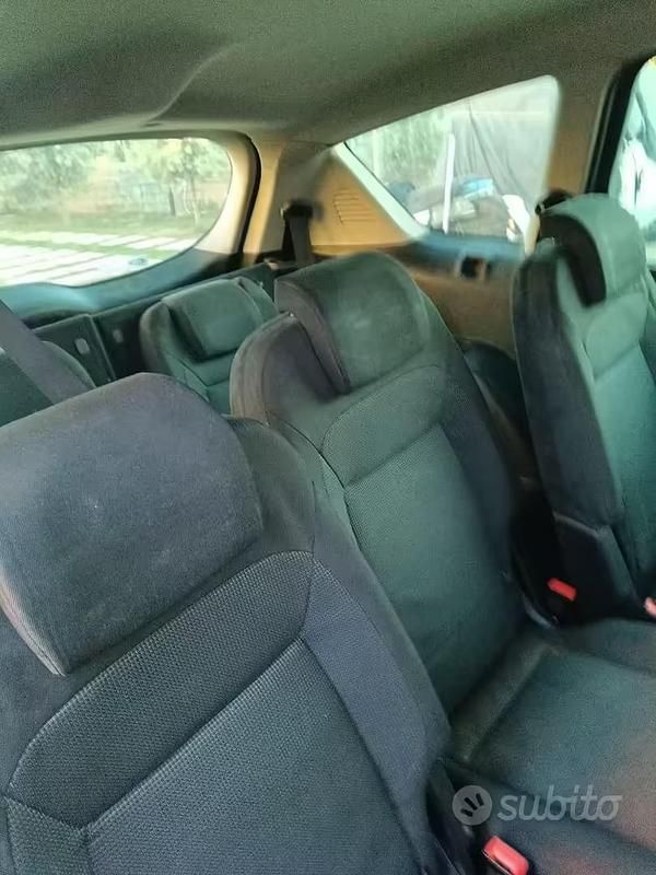 Usata Ford S-MAX 125 CV (91 kW) 2007 Blu Monovolume