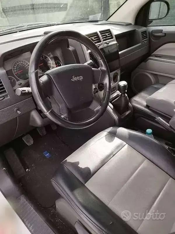 Occasion Jeep Compass Sport 140 ch (102 kW) 2007 Blanc SUV