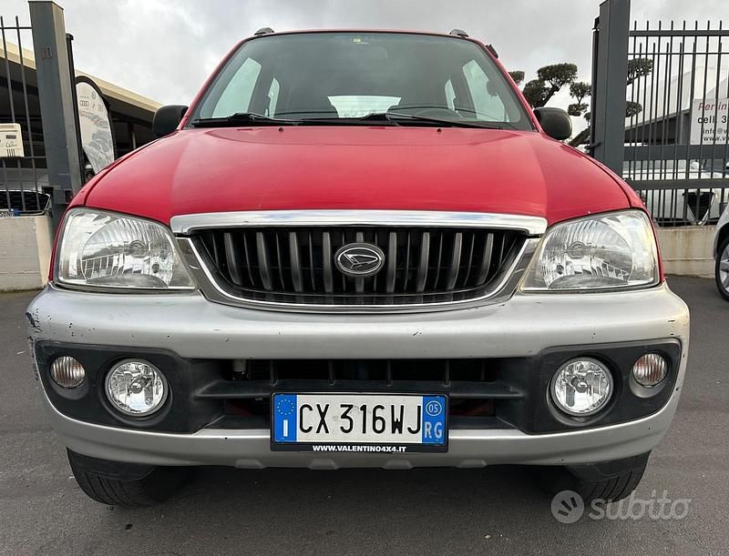 Usata Daihatsu Terios 85 CV (62 kW) 2005 Rosso SUV