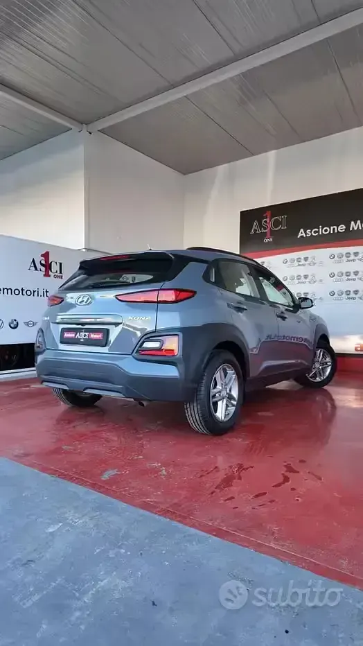 Usata Hyundai Kona 116 CV (85 kW) 2019 Grigio SUV