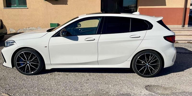 Usata BMW M135 306 CV (225 kW) 2022 Bianco Utilitaria