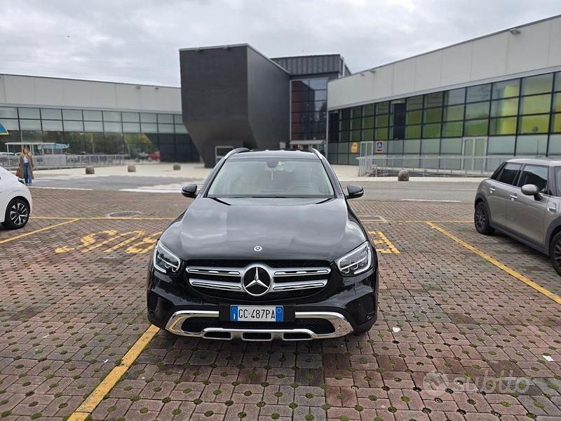 Nero Usata 2020 Mercedes GLC300 SUV | 23.000 € (Super prezzo) - Immagine 1/4