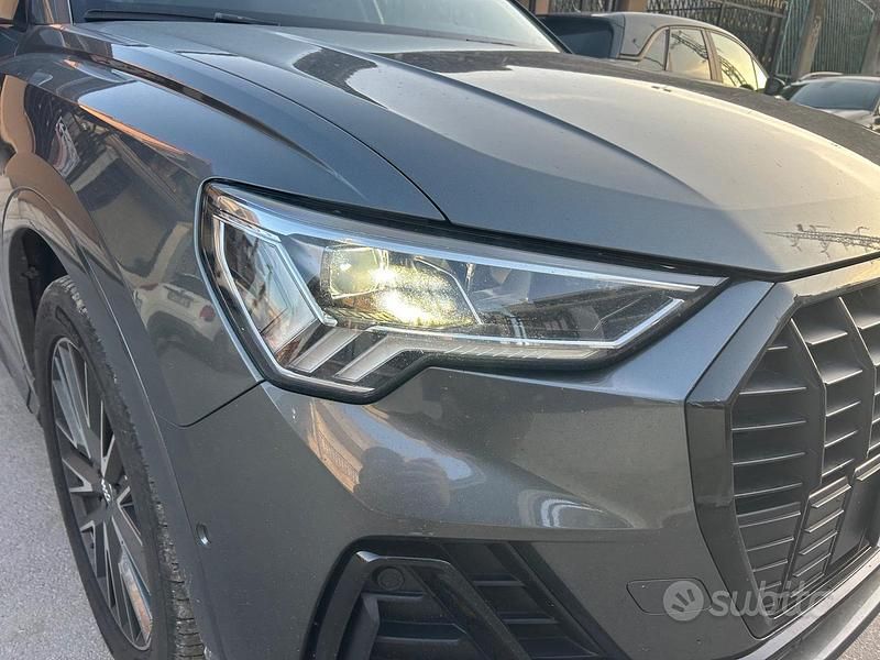 Usata Audi Q3 S-Line 150 CV (110 kW) 2019 Grigio SUV