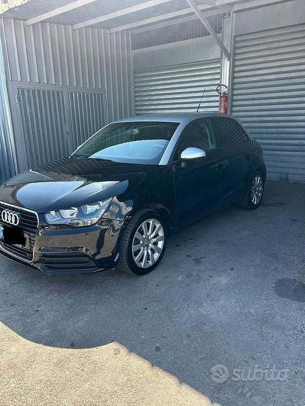 Usado Audi A1 90 CV (66 kW) 2015 Negro Utilitario