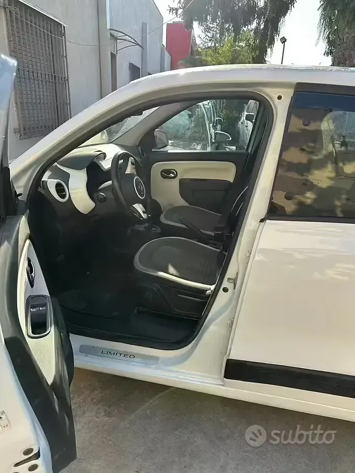 Usata Renault Twingo 50 kW (69 CV) 2017 Bianco Utilitaria