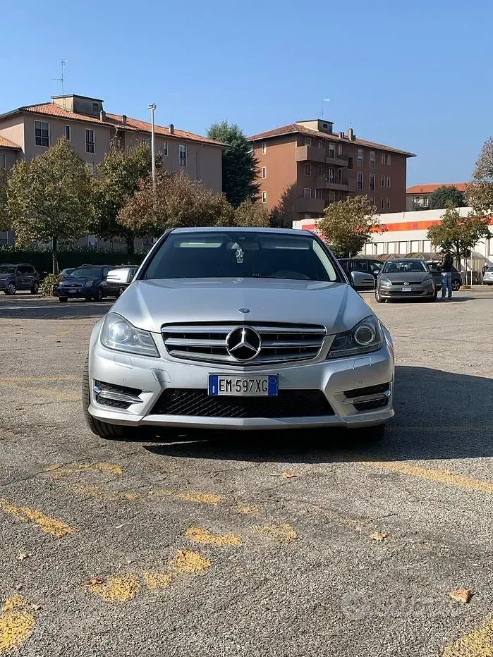 Usata Mercedes C220 170 CV (125 kW) 2012 Berlina