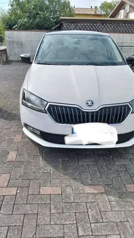 Usata Skoda Fabia Design Edition 60 CV (44 kW) 2021 Bianco Utilitaria