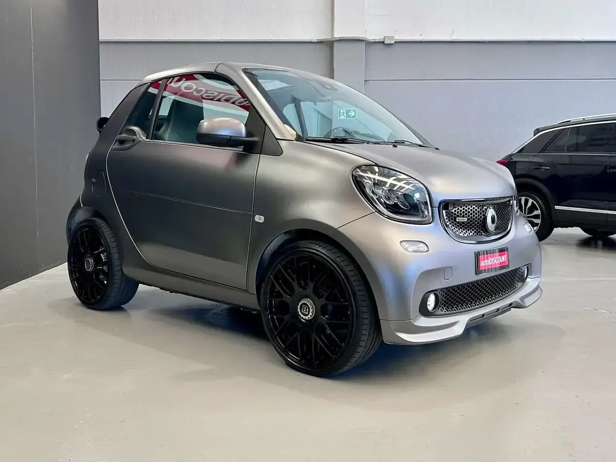 Usata Smart ForTwo Cabrio Brabus Xclusive 109 CV (80 kW) 2018 Grigio Cabrio